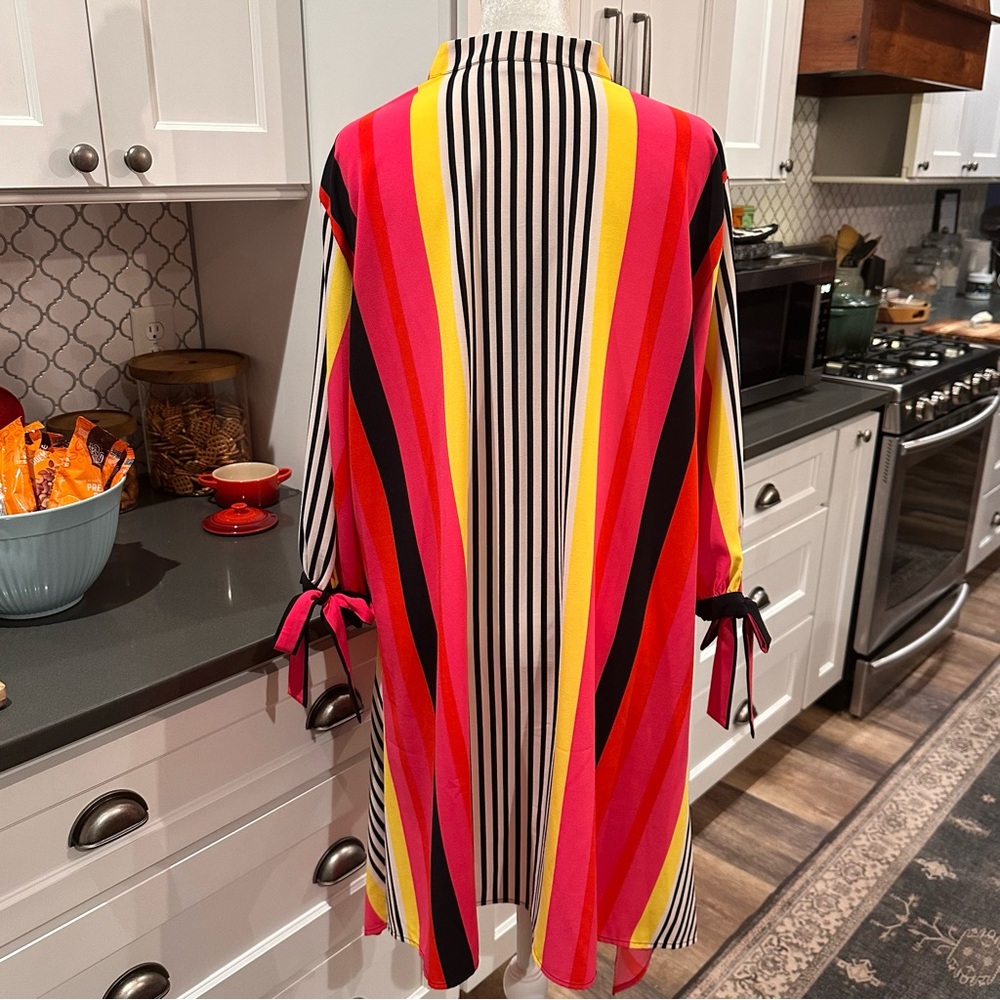 Nygard Women XL Bright Pink Stripe Tie Sleeve Button Tunic Blouse Top Colorful - Picture 8 of 10
